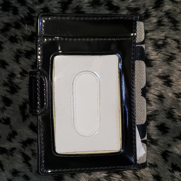 Coach Wallet & Coach Wristlet - Picture 6 of 8